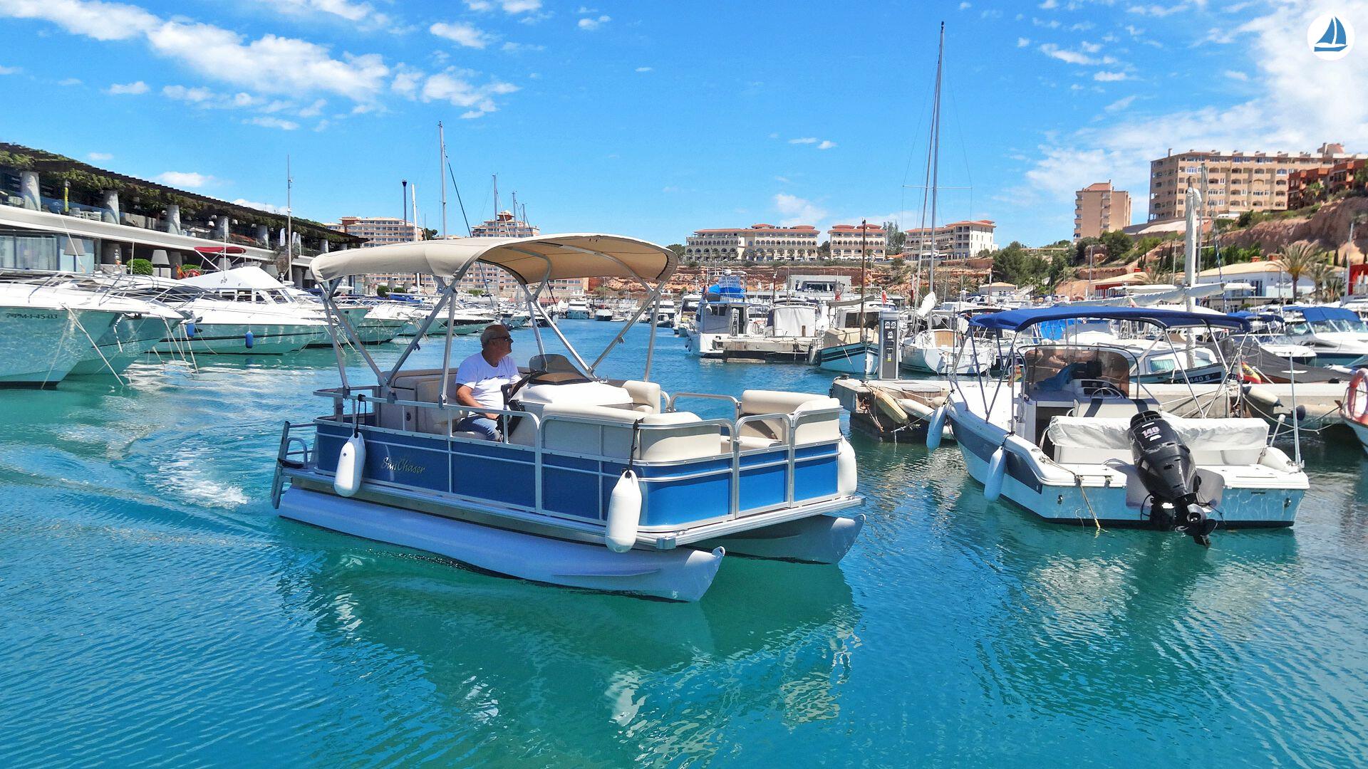 Photo Sunchaser JJ 7516 EU WITHOUT LICENCE - Port Adriano 4