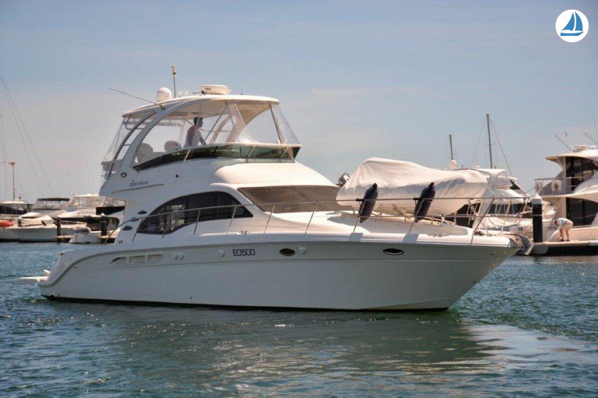 Photo Sea Ray 525 Sedan 1