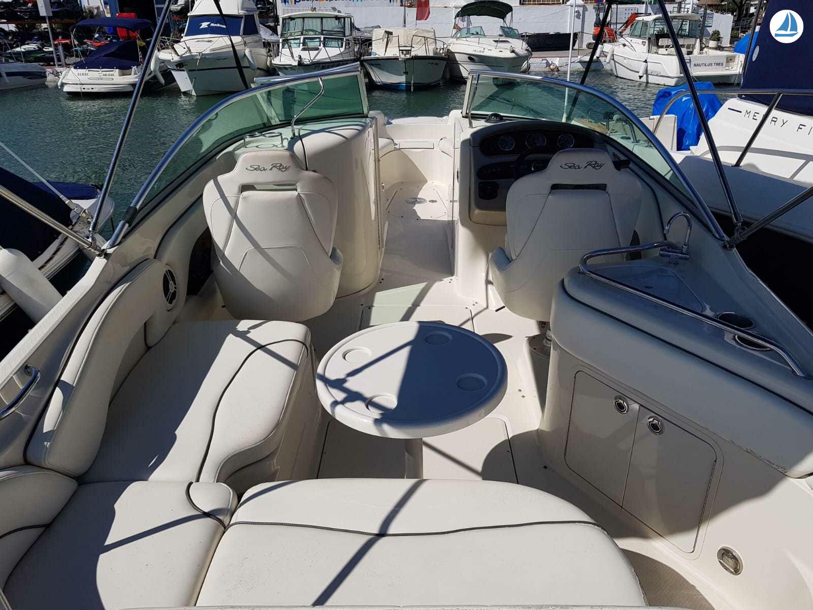 Photo Sea Ray SUNDECK 240 4