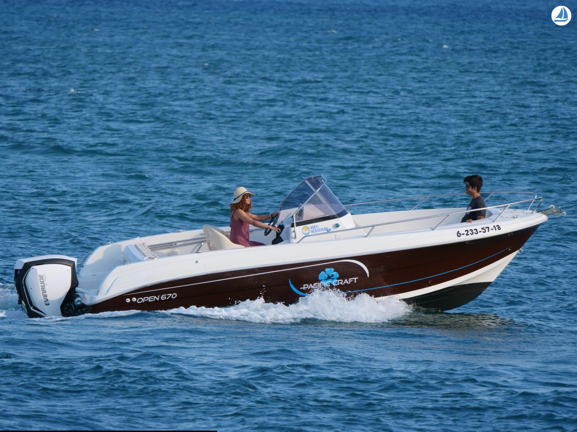 Photo PACIFIC CRAFT 670 3