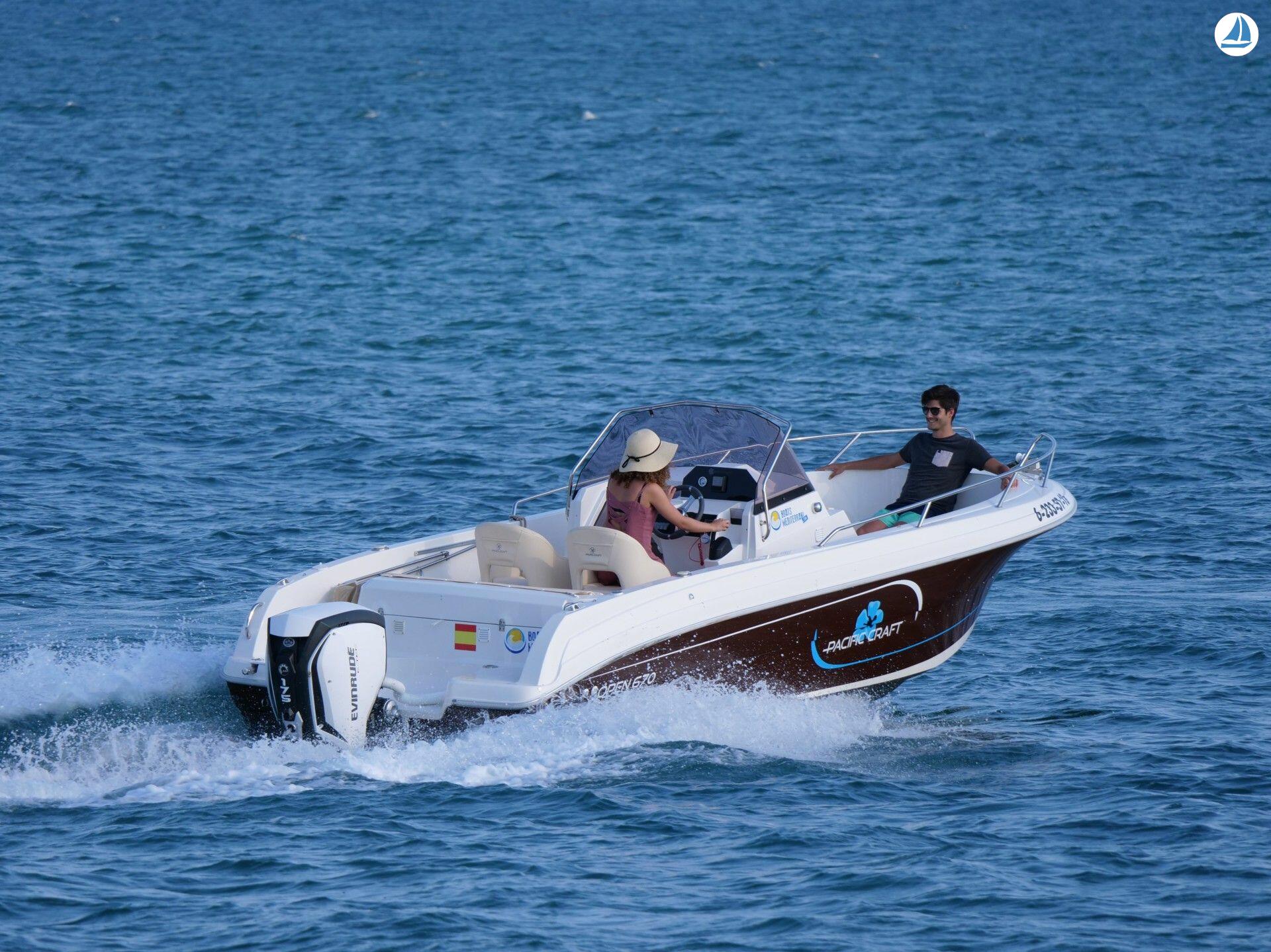 Photo PACIFIC CRAFT 670 8