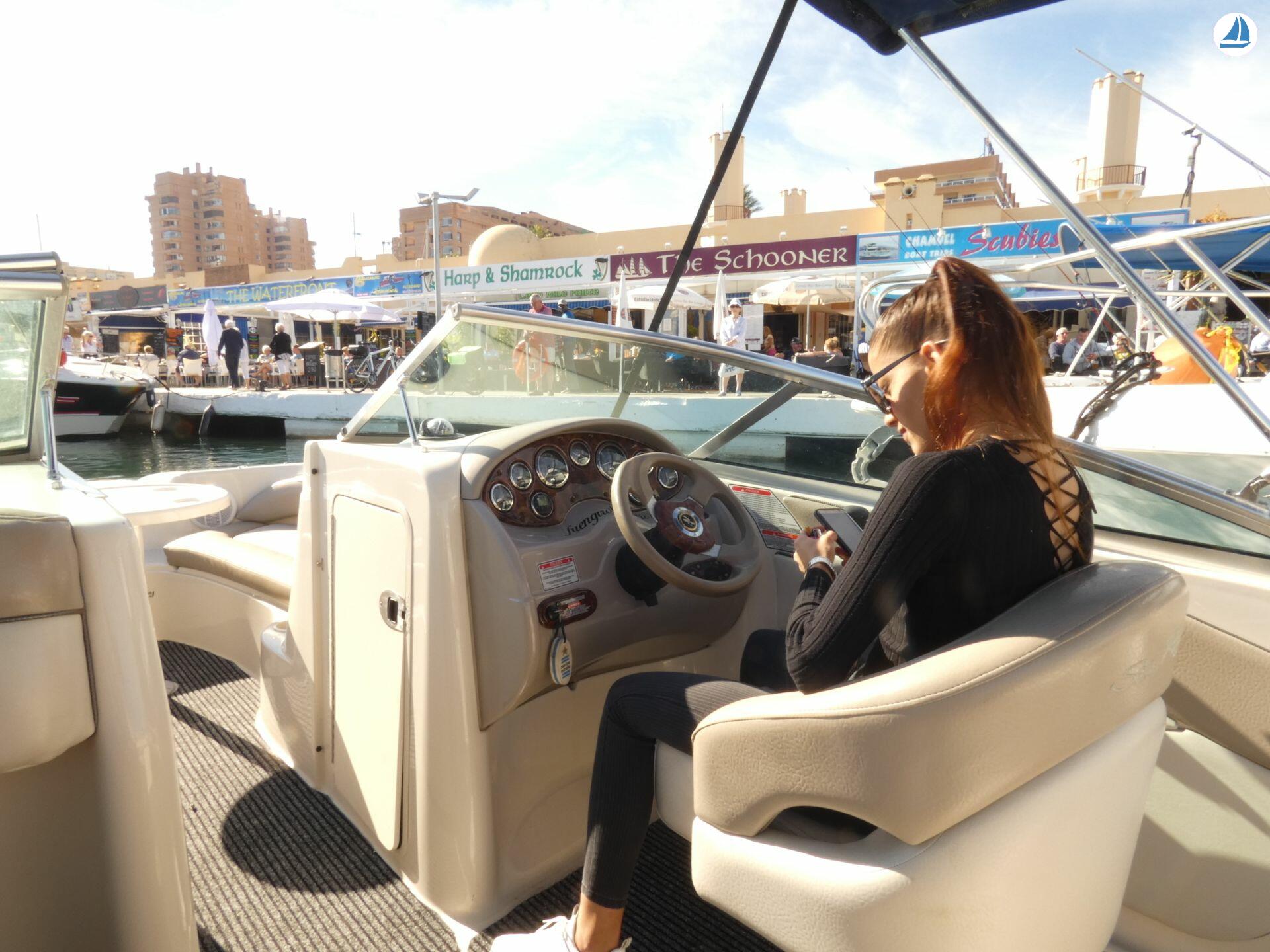 Photo Sea Ray 200 Sundeck 8