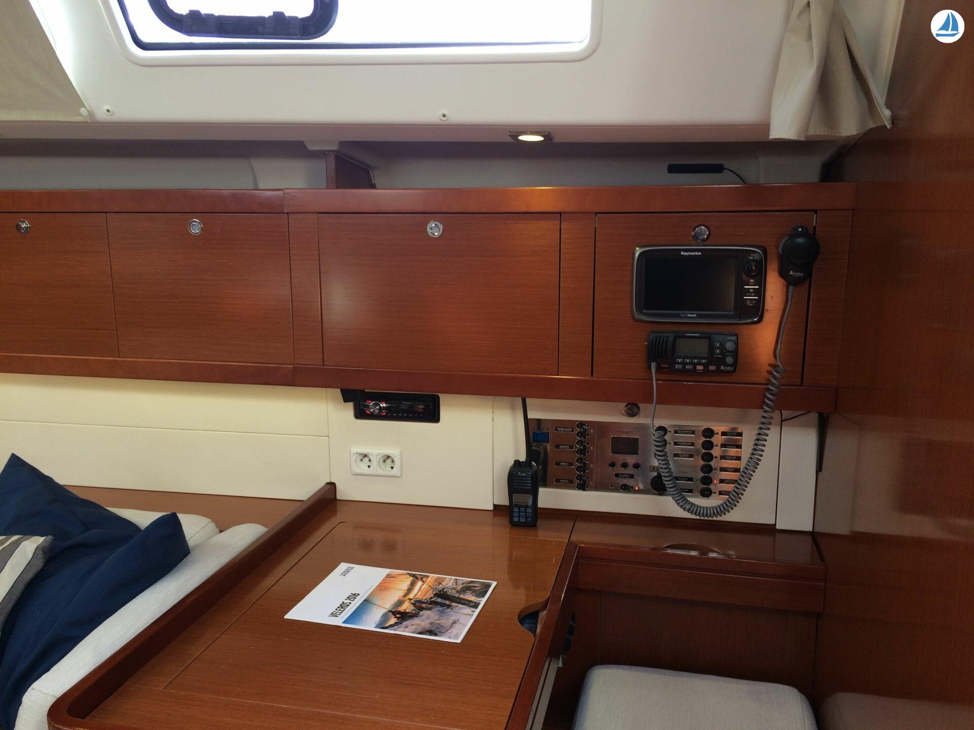 Photo Beneteau Oceanis 50 Grand Family 16