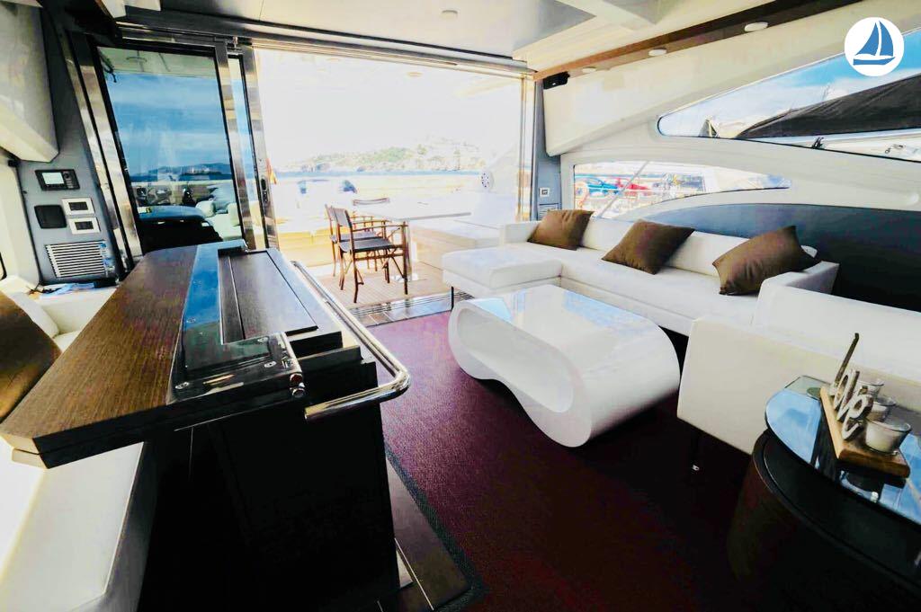 Photo Azimut 68s 9
