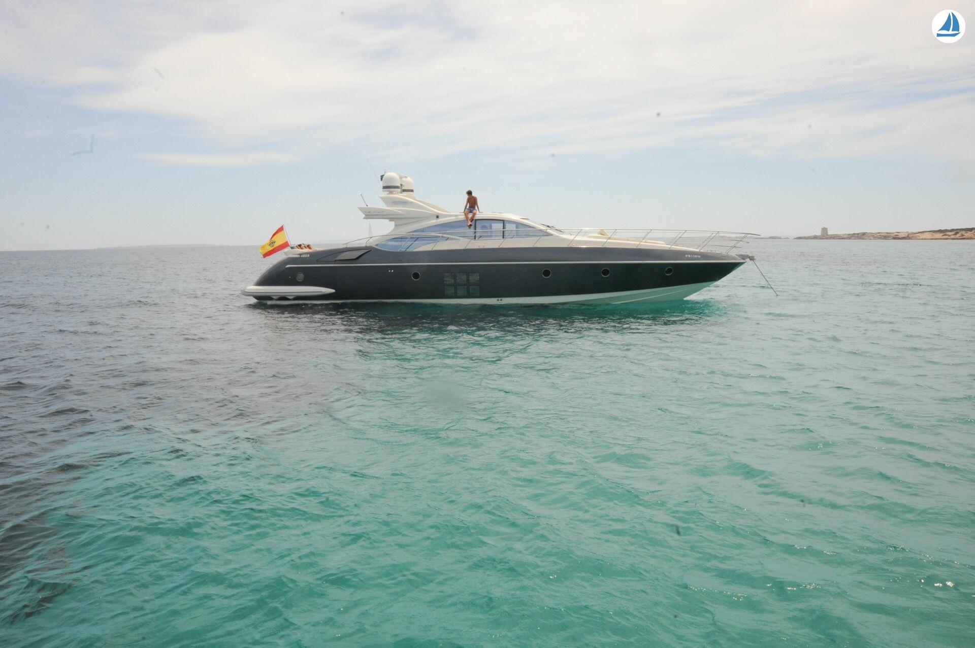Photo Azimut 68s 34
