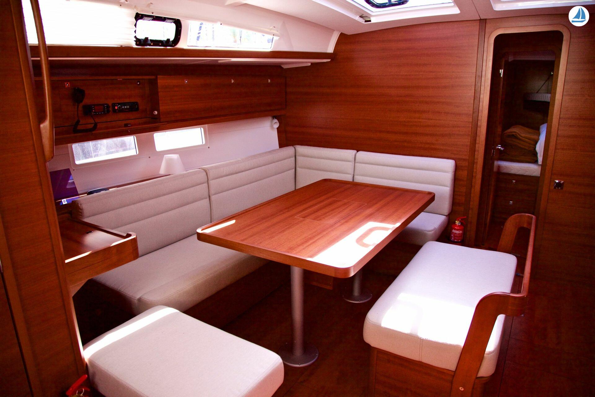 Photo Dufour 460 Large 5