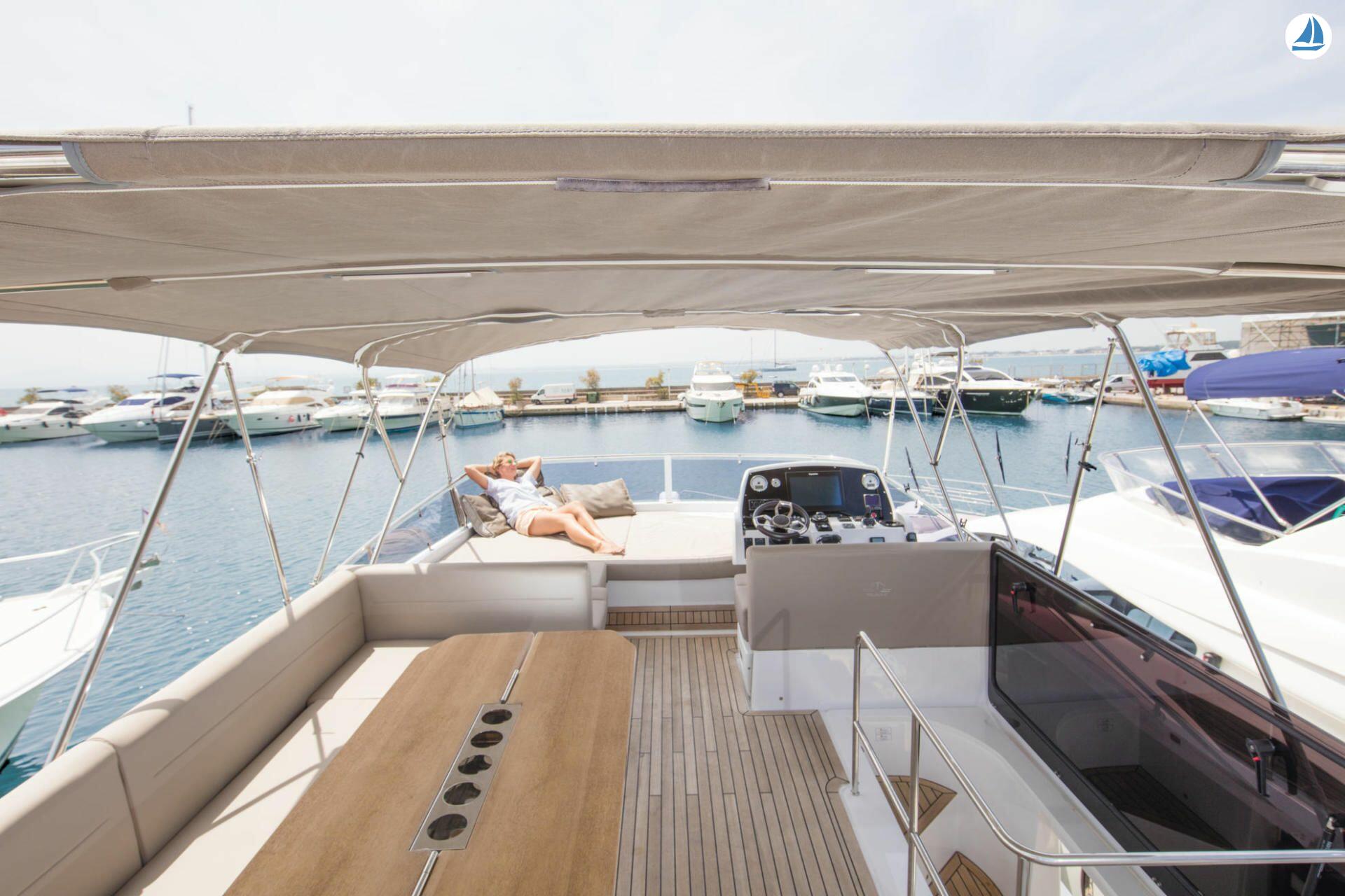 Photo Sealine F530 6