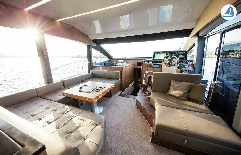 Photo Sealine F530 8