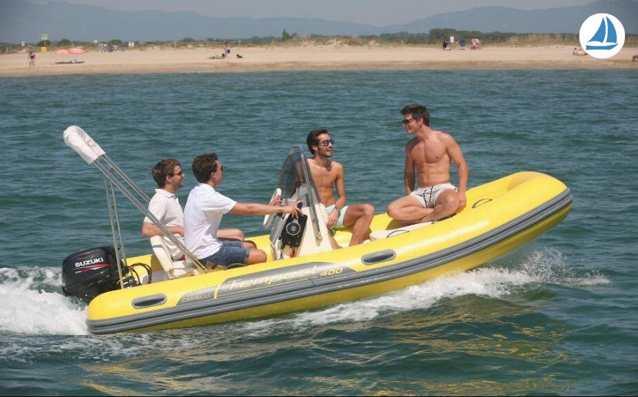 Photo Capelli TEMPEST 400 2