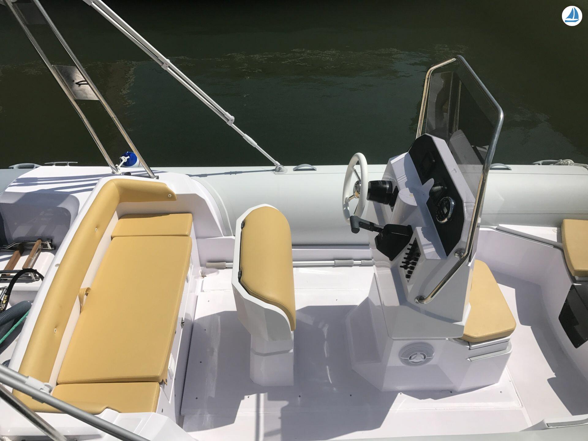 Photo Predator 599 3