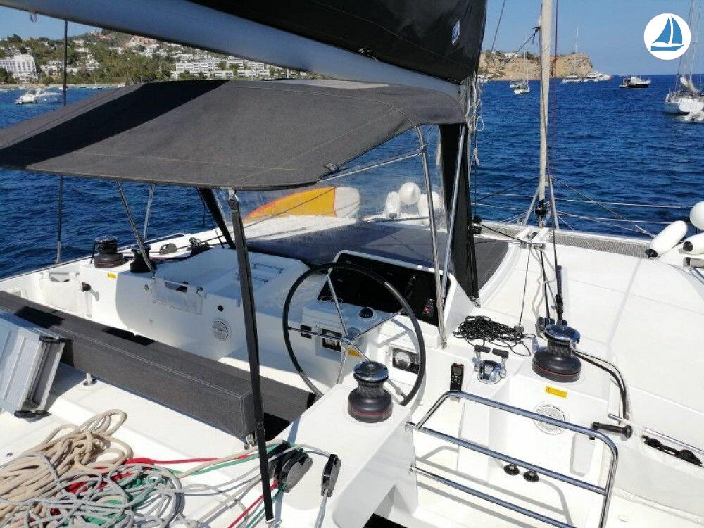 Photo Lagoon 450 F 2