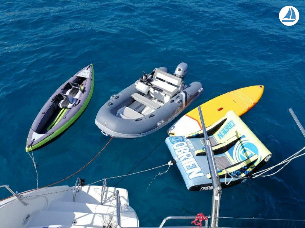 Photo Lagoon 450 F 7