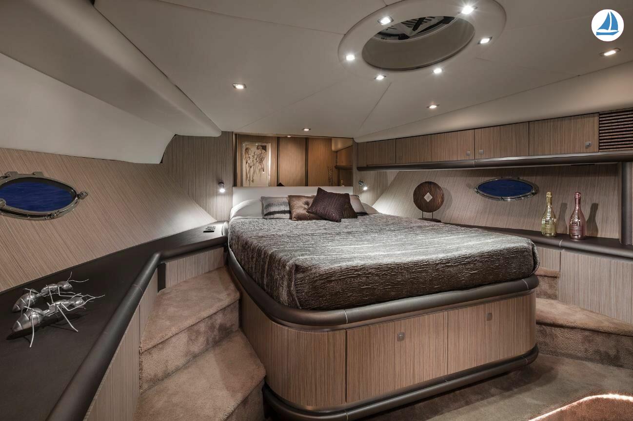 Photo Sunseeker 68 PREDATOR 10