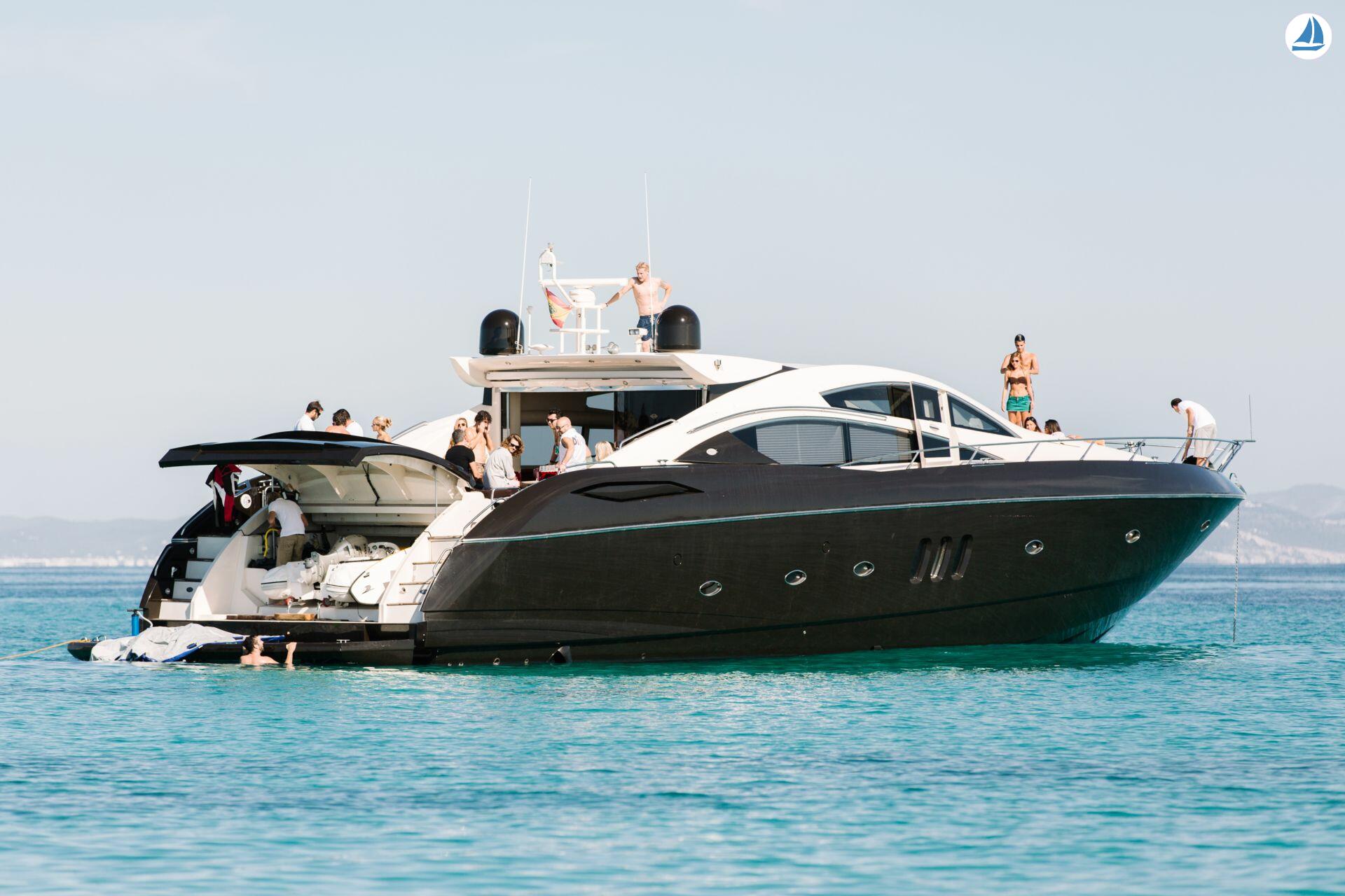Photo Sunseeker Predator 82 2