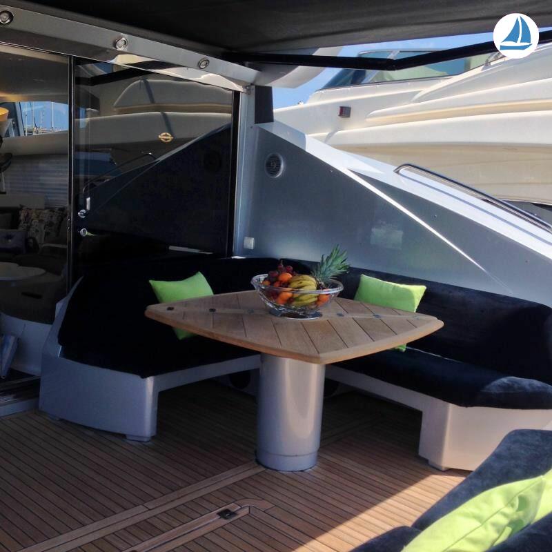 Photo Sunseeker Predator 82 6