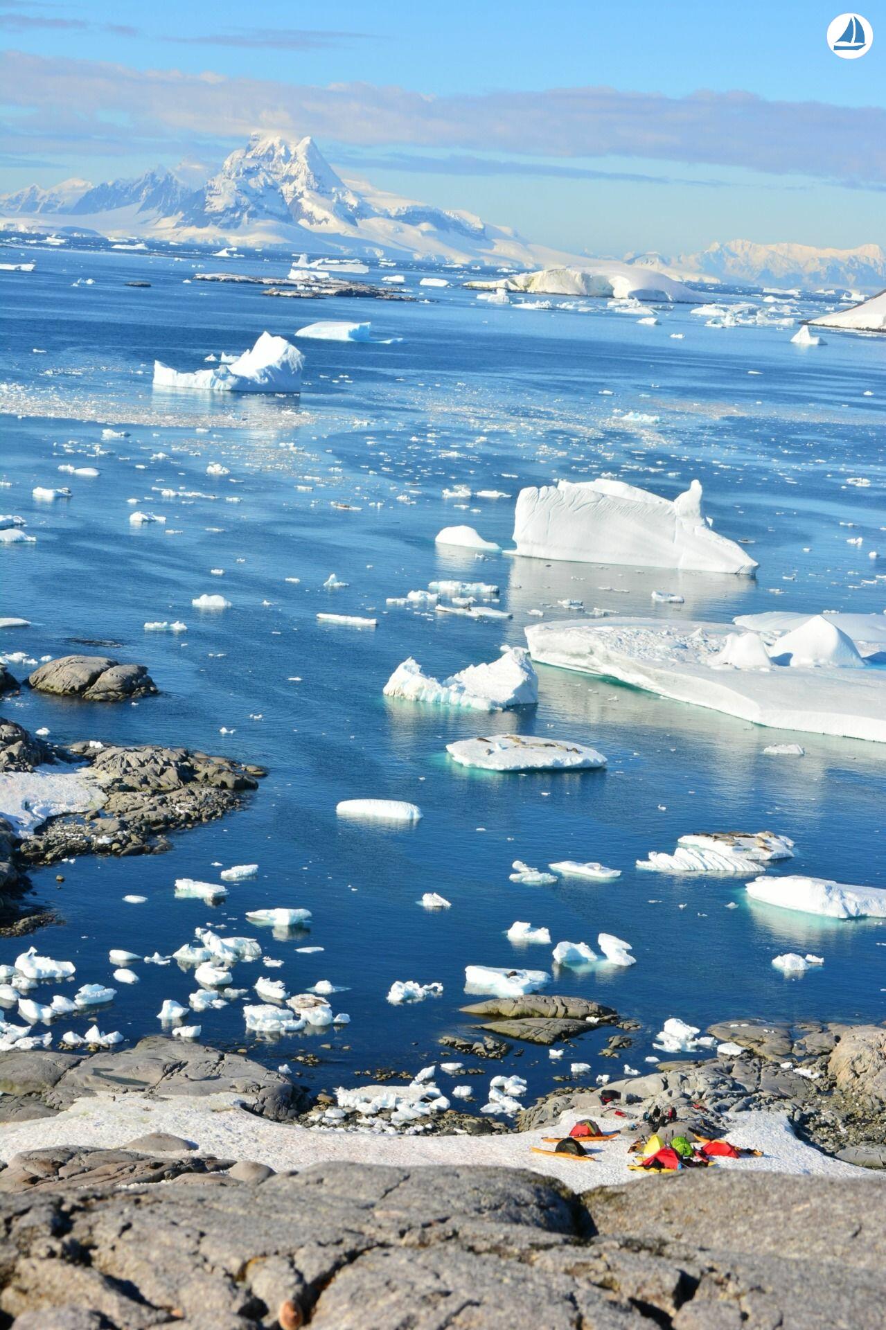 Photo Custom 60' Custom 60' 14