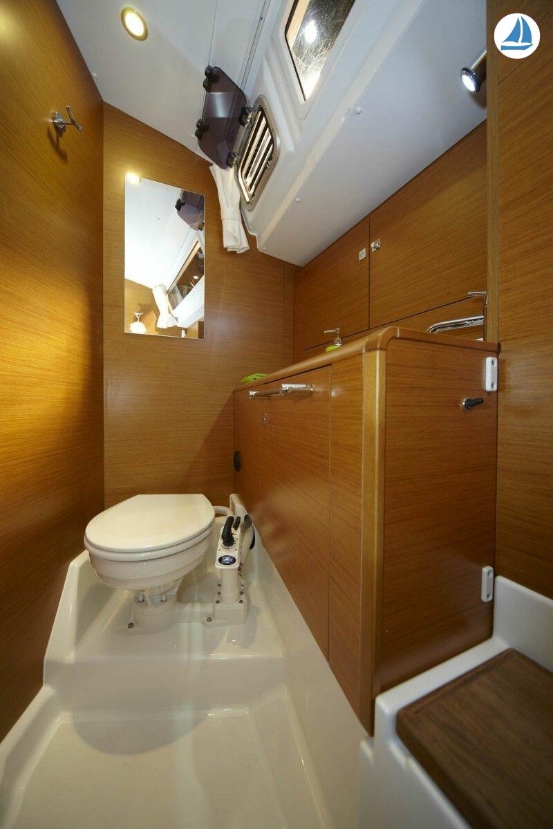 Photo Jeanneau SUN ODYSSEY 439 11