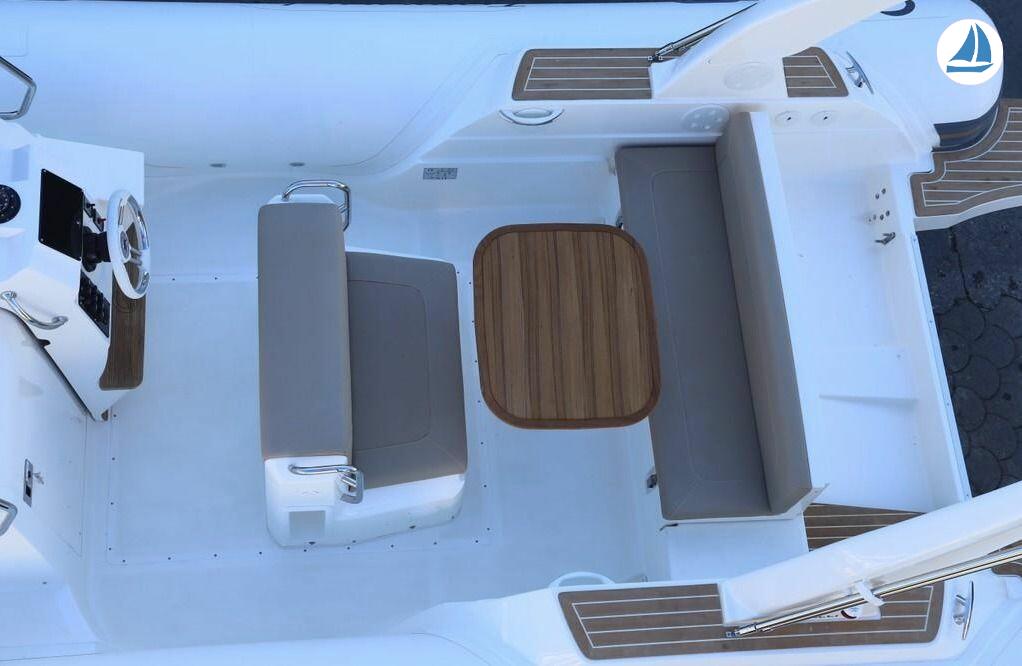 Photo Capelli TEMPEST 850 5