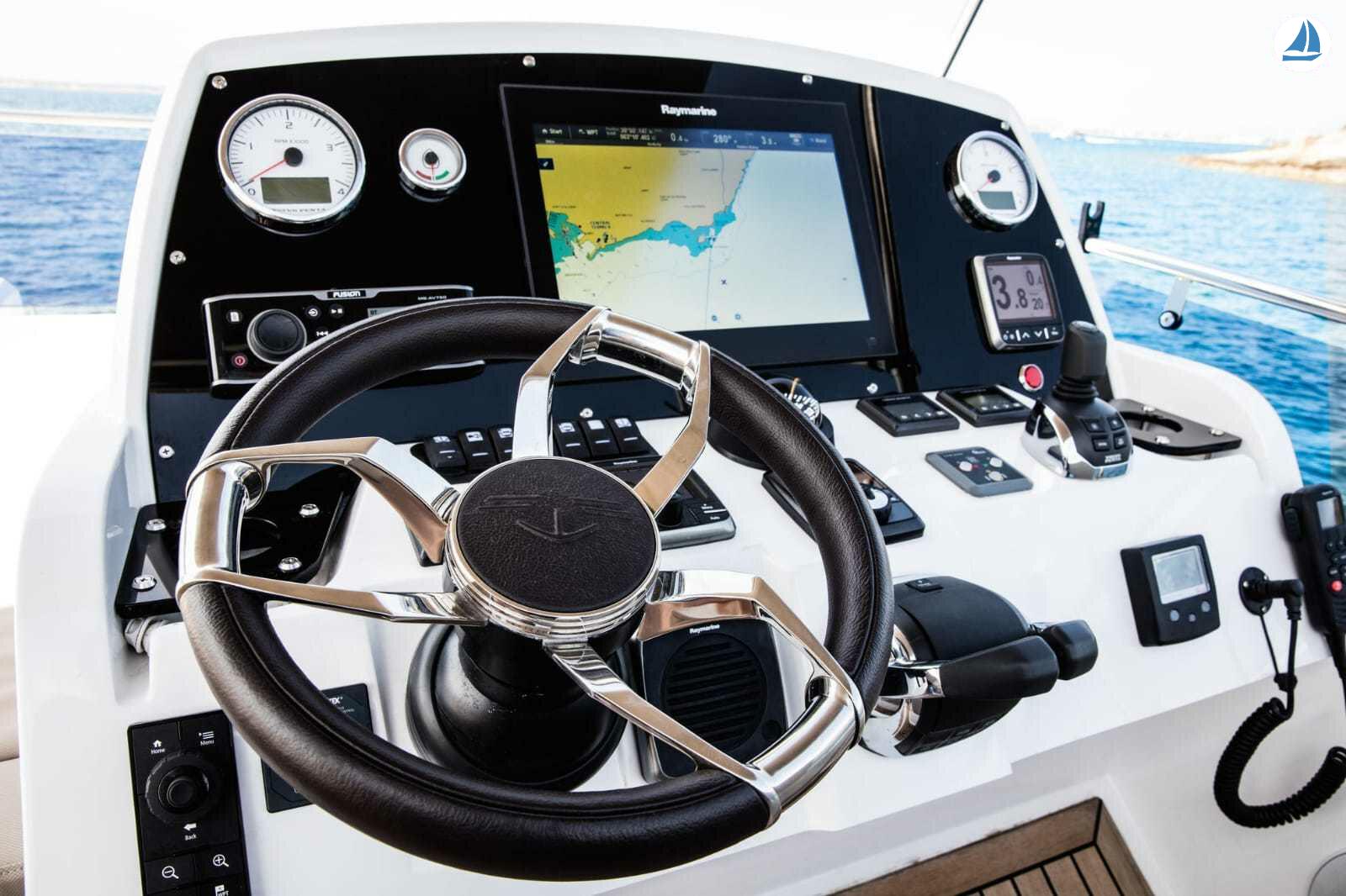 Photo Sealine F530 3