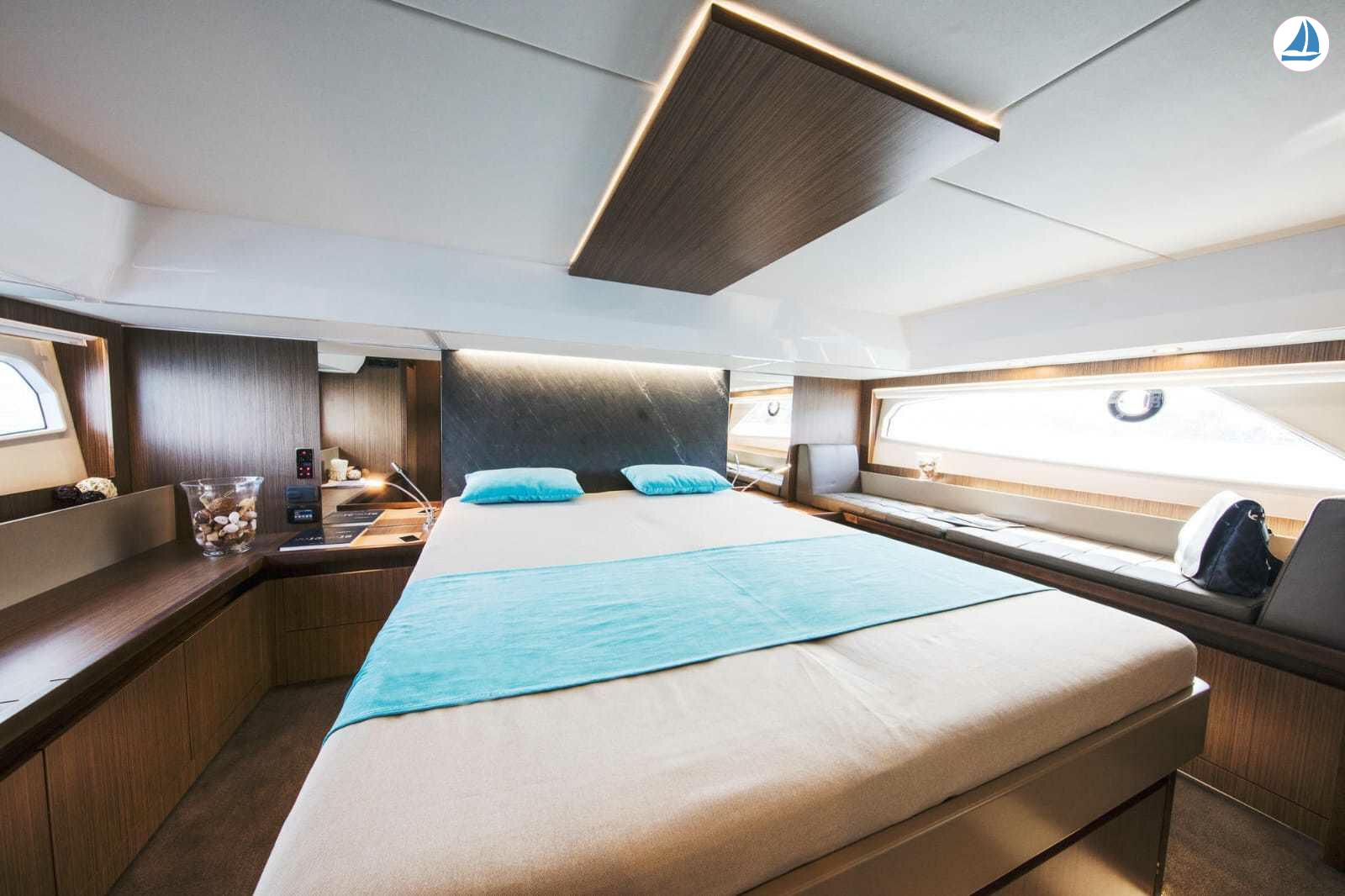 Photo Sealine F530 11