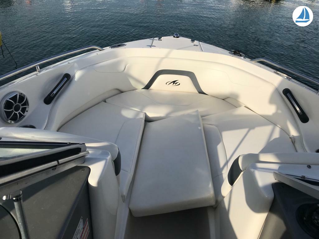 Photo Monterey 224 FS 9