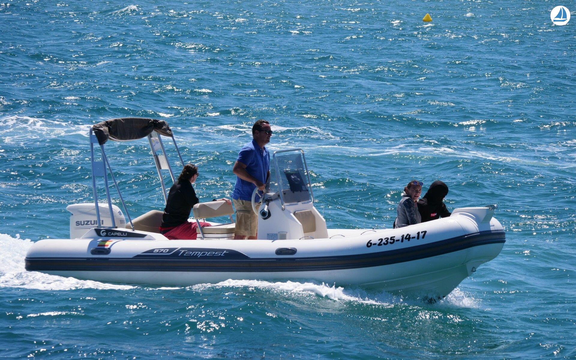 Photo Capelli Tempest 570 4