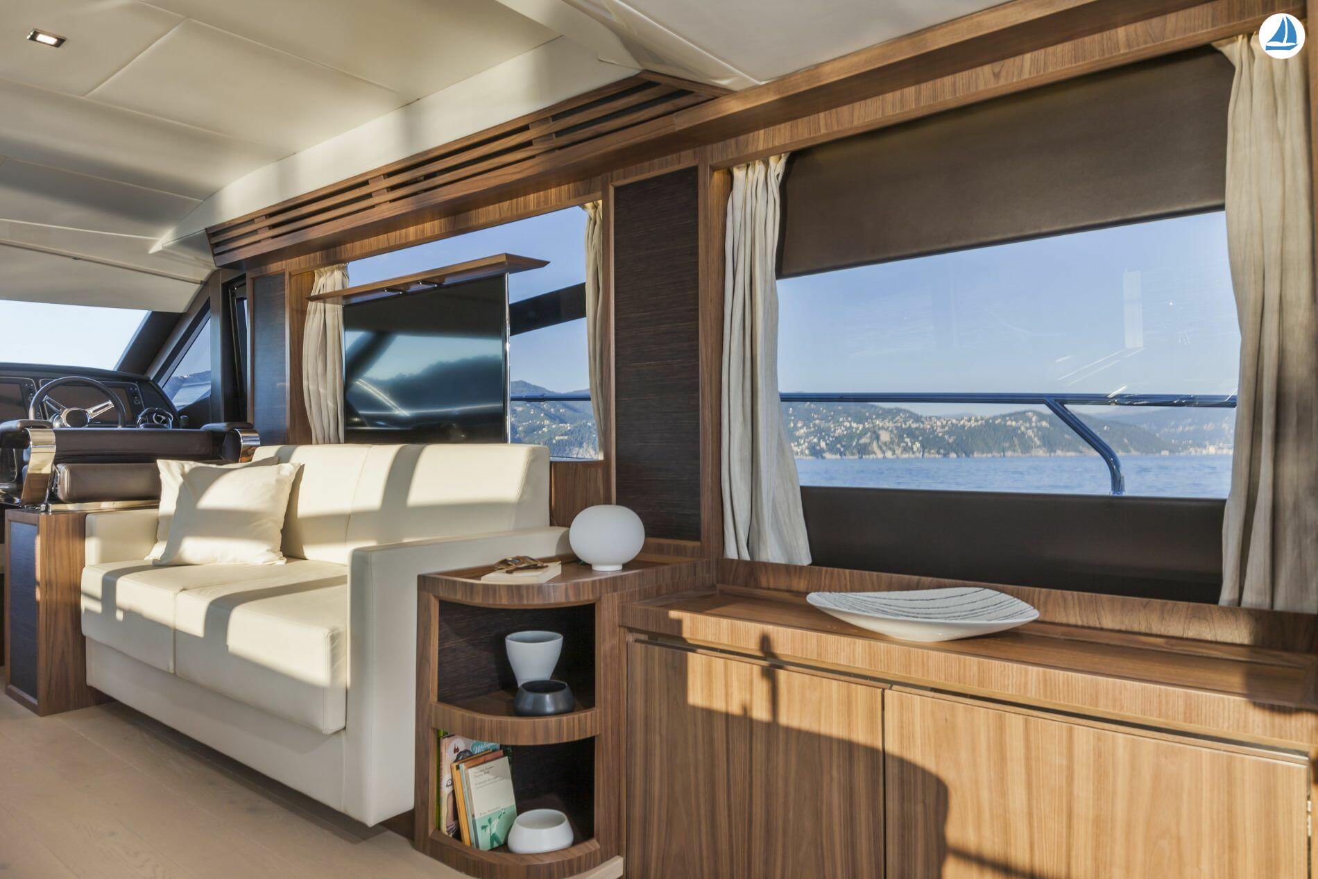 Photo Absolute 52fly 10