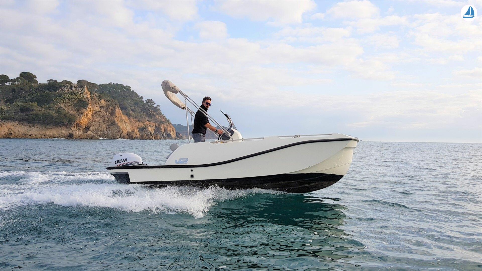 Photo V2 Boats 5.0 Sport - Calella 9
