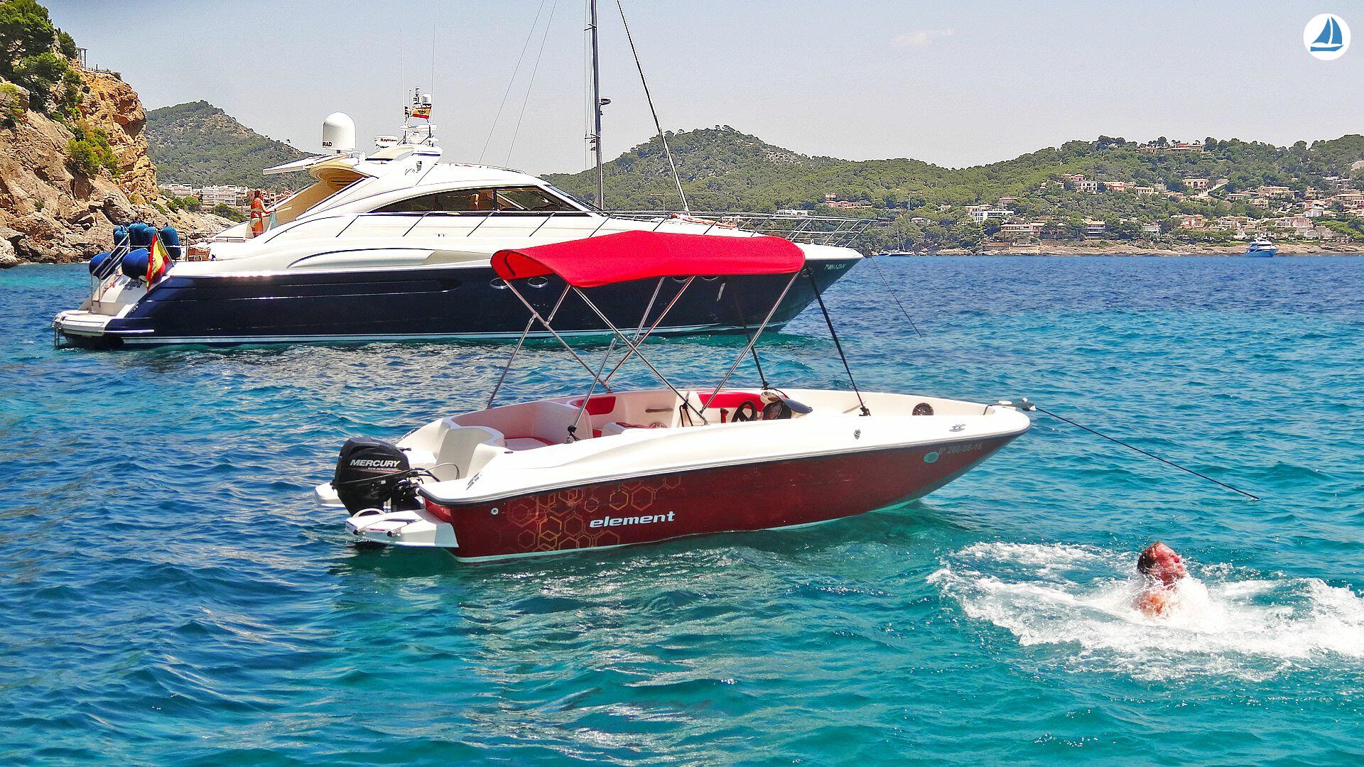 Photo Bayliner Element E5 'Sangria' WITHOUT LICENCE 1